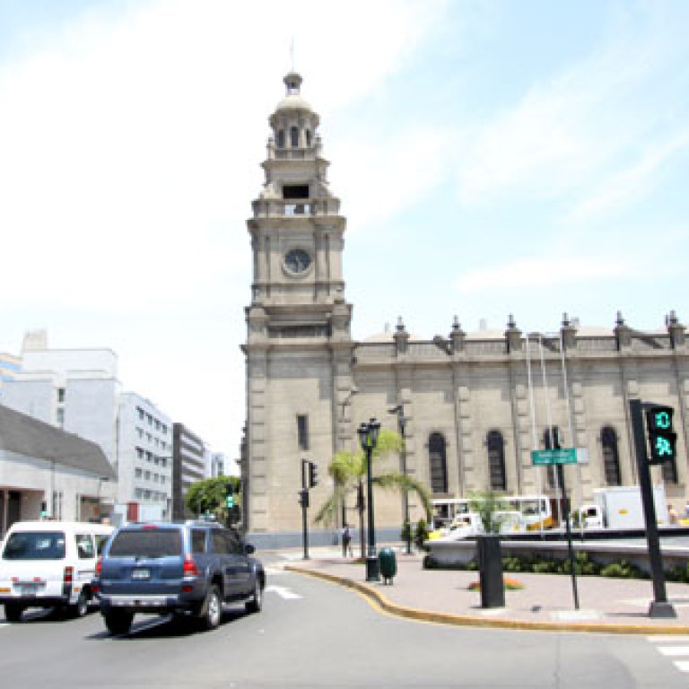 Iglesia-Virgen-del-Pilar2